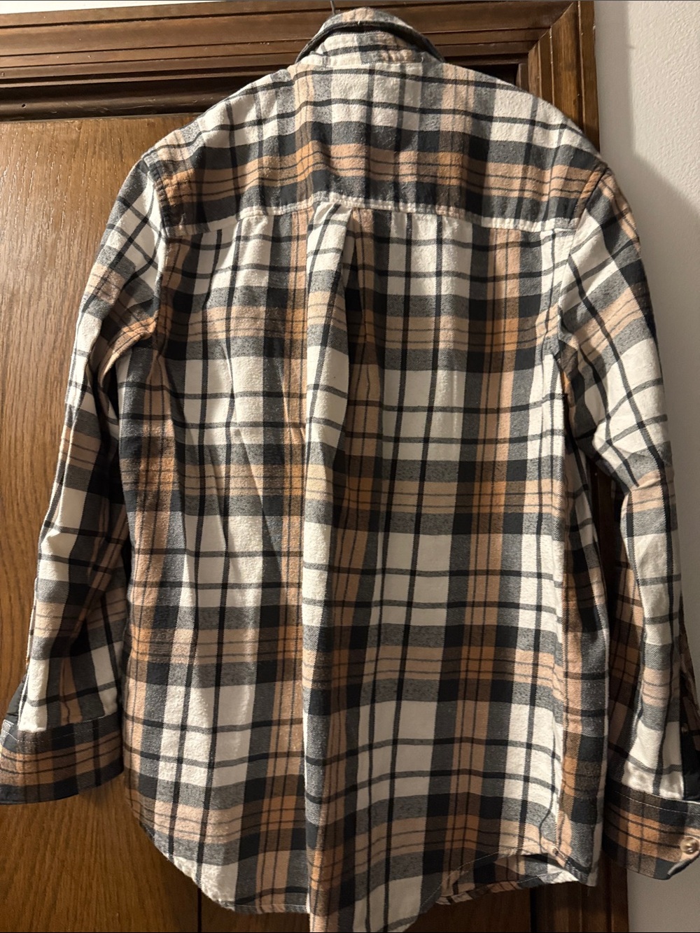 The North Face Men's Plaid Button-Down Shirt in Cream, Brown & Black - Picture 6 of 6